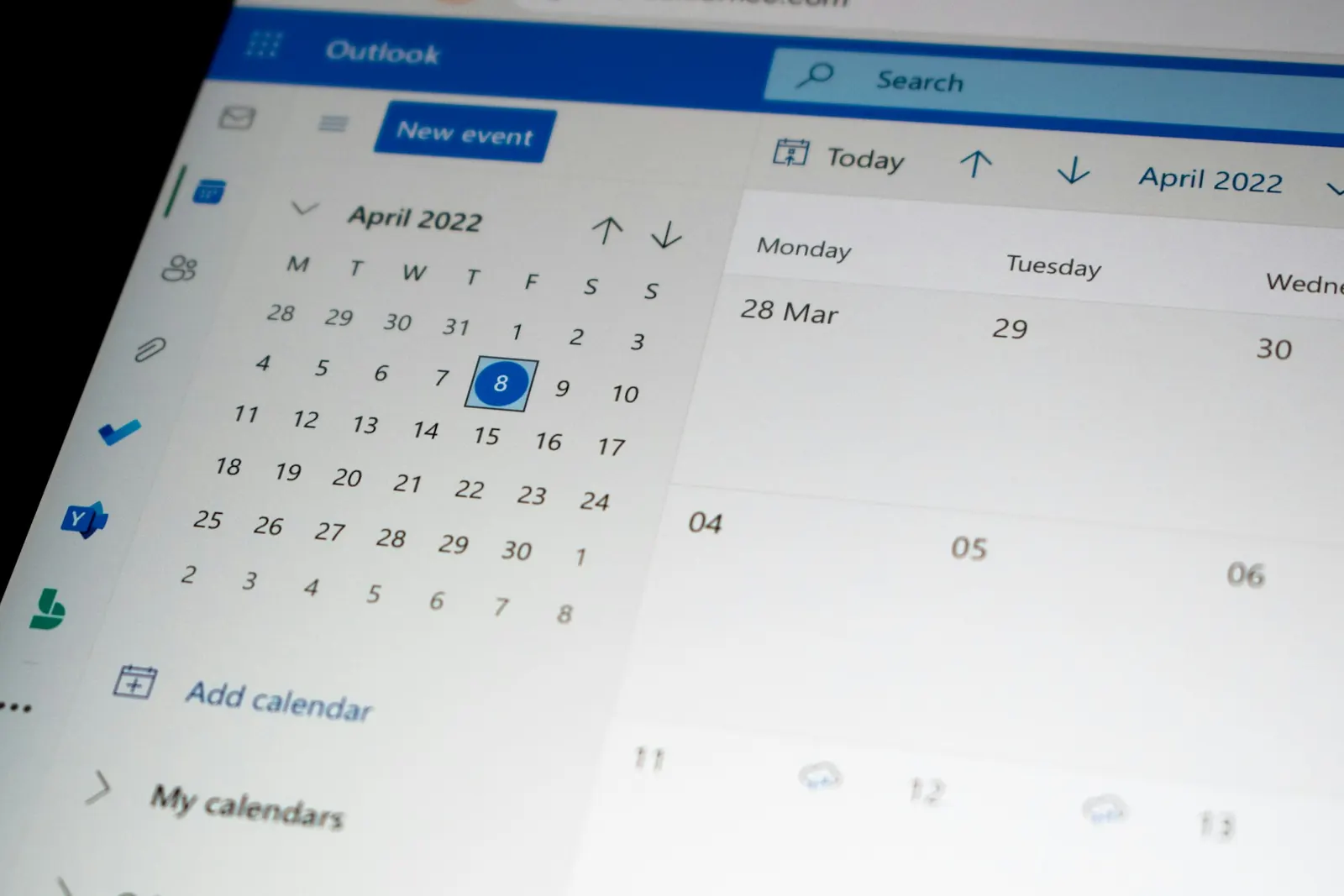 Online booking calendar on a computer screen for an Airdrie business website